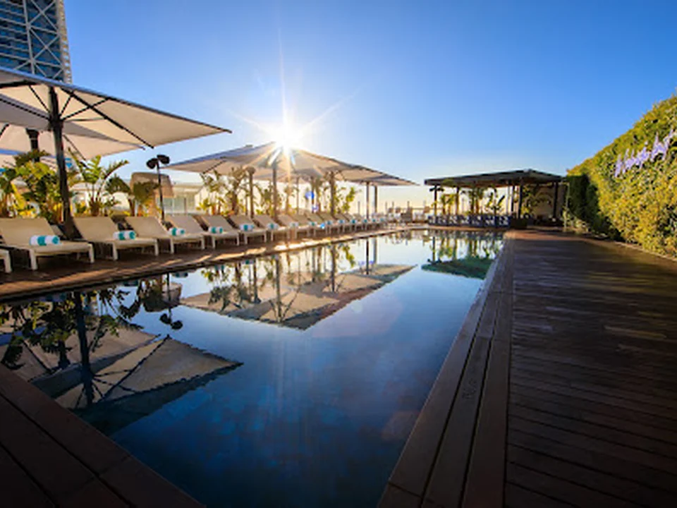 Sofitel Barcelona Skipper