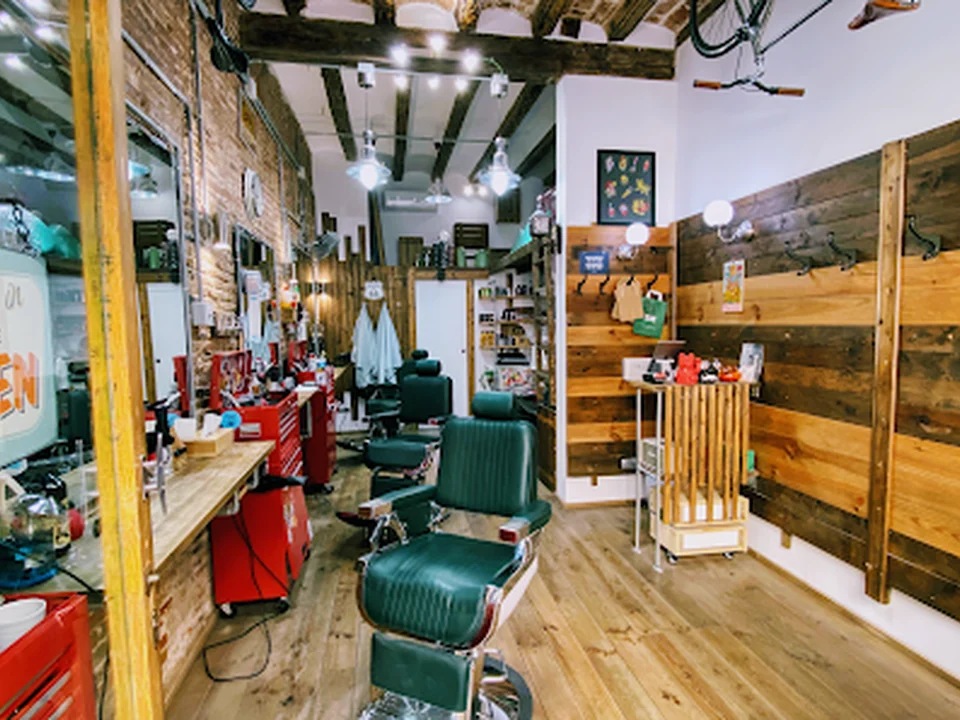 Sr.Barbas · Barbería Tradicional en Gràcia, Barcelona