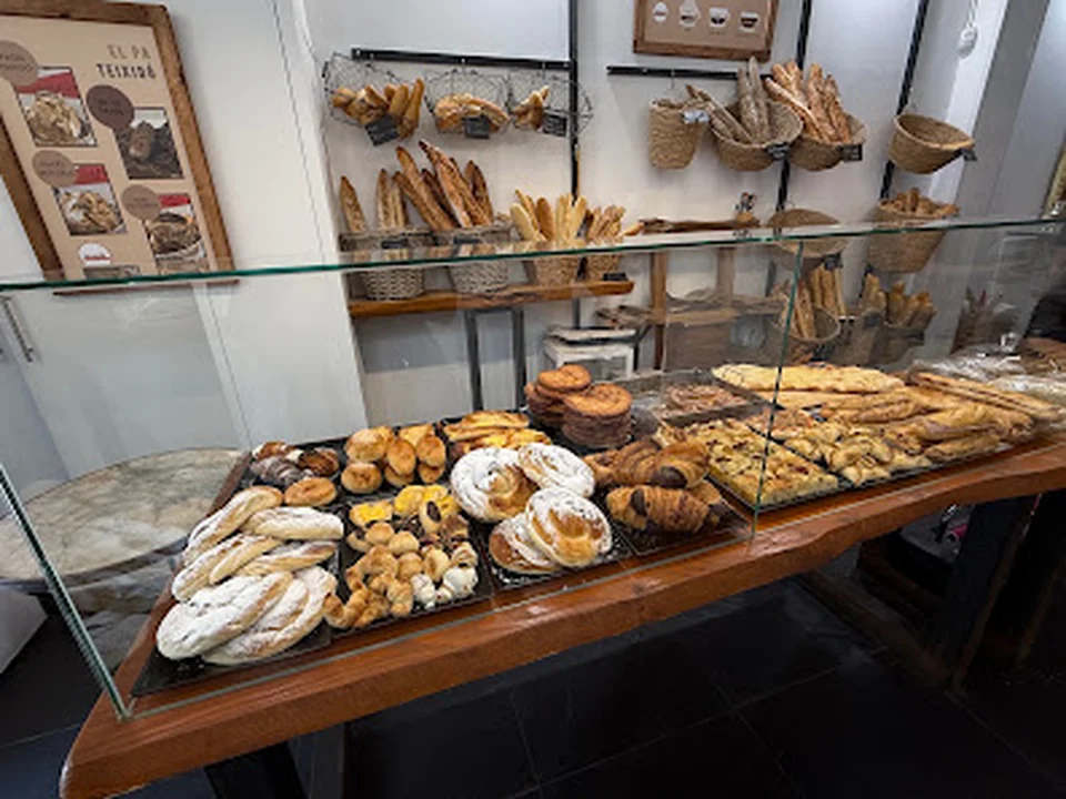Teixidó Barcelona· Forn de Pa, Catering i Pastisseria