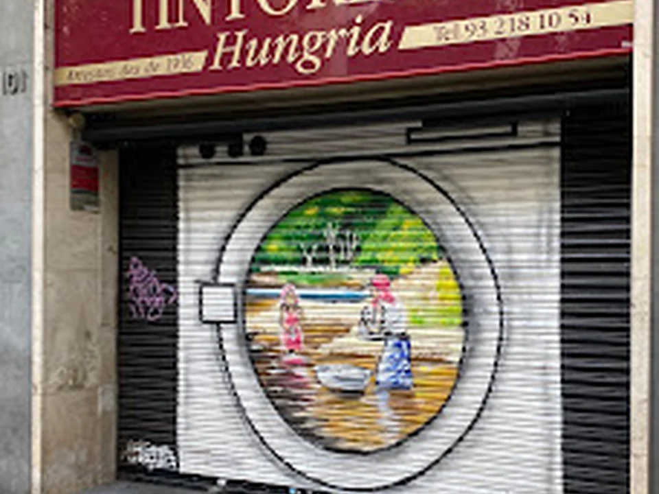 Tintoreria Hungria