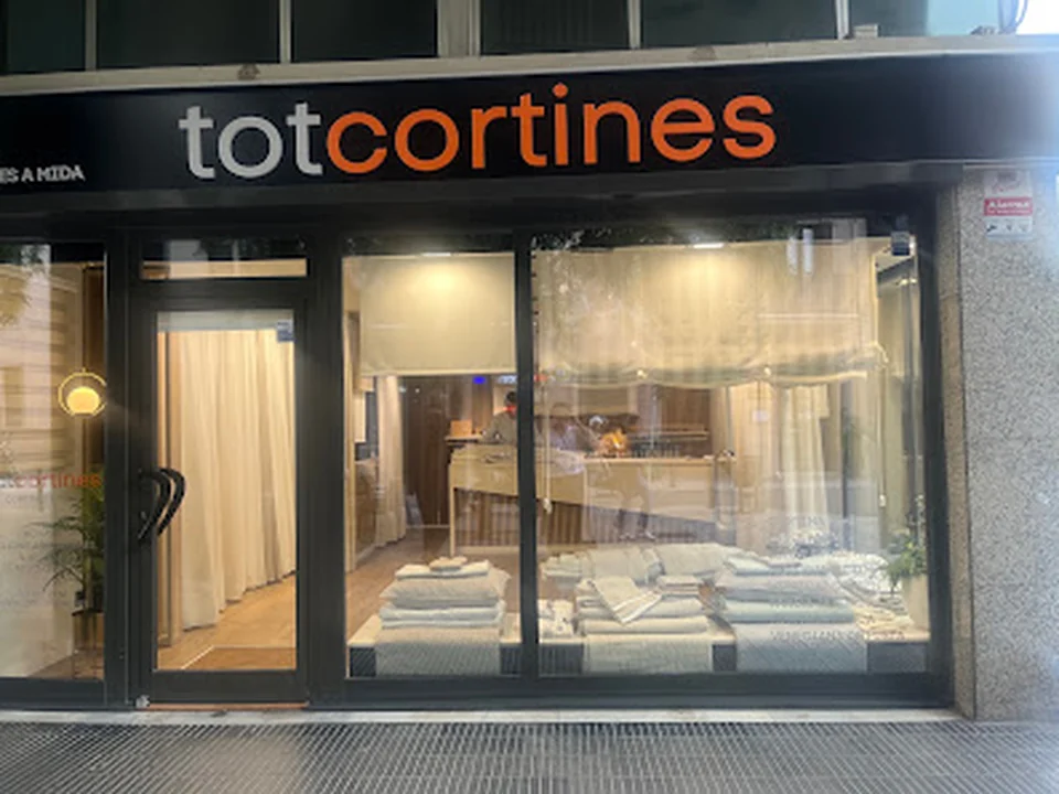 Tot Cortines