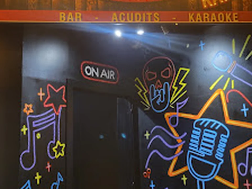 Trompo Bar Karaoke