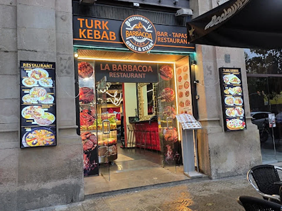 Turk Kebab Restaurant (La Barbacoa).