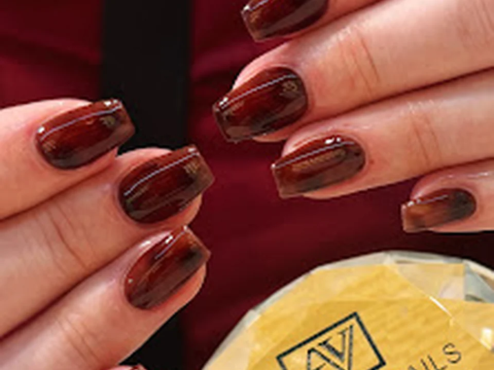UNGLES LV NAILS
