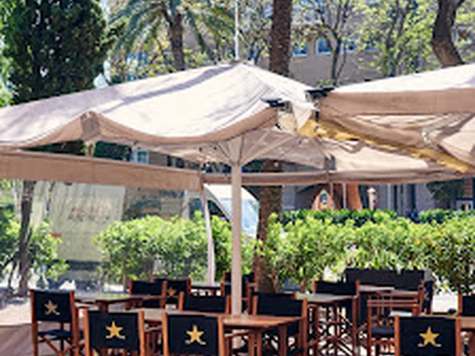 Urban Burger & Bar