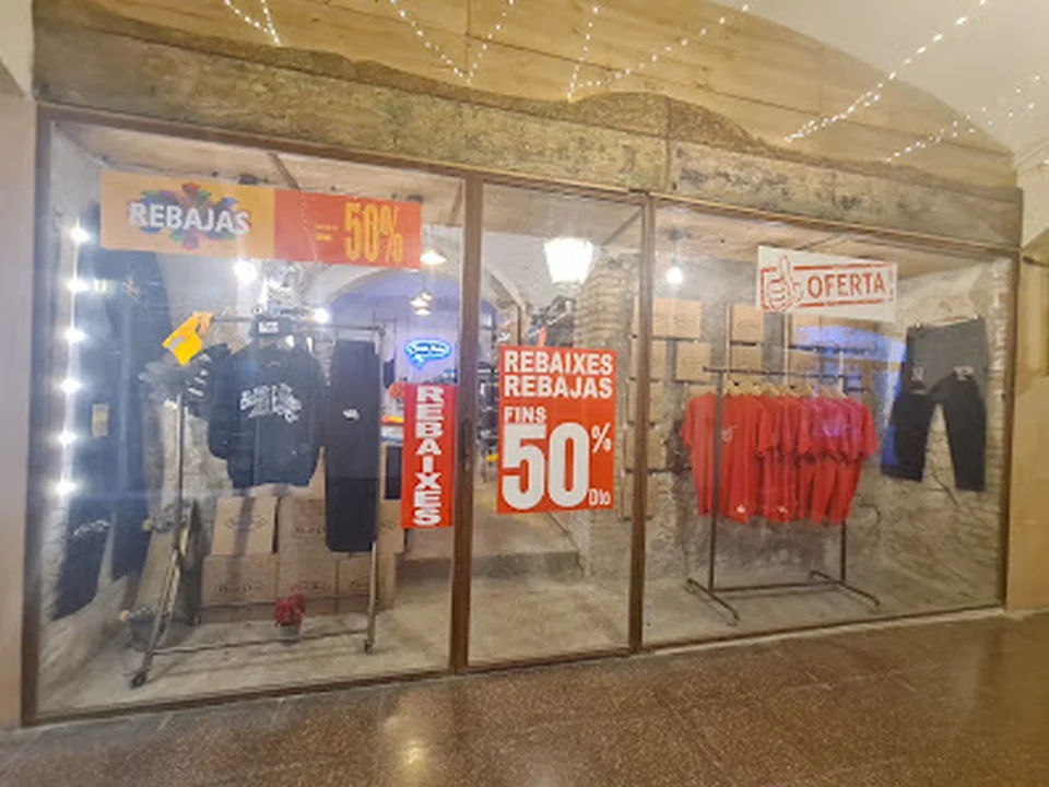 North Point Streetwear Shop, Barcelona
