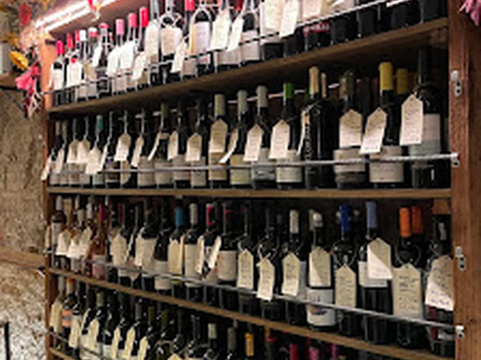 Bodega 8, Barcelona