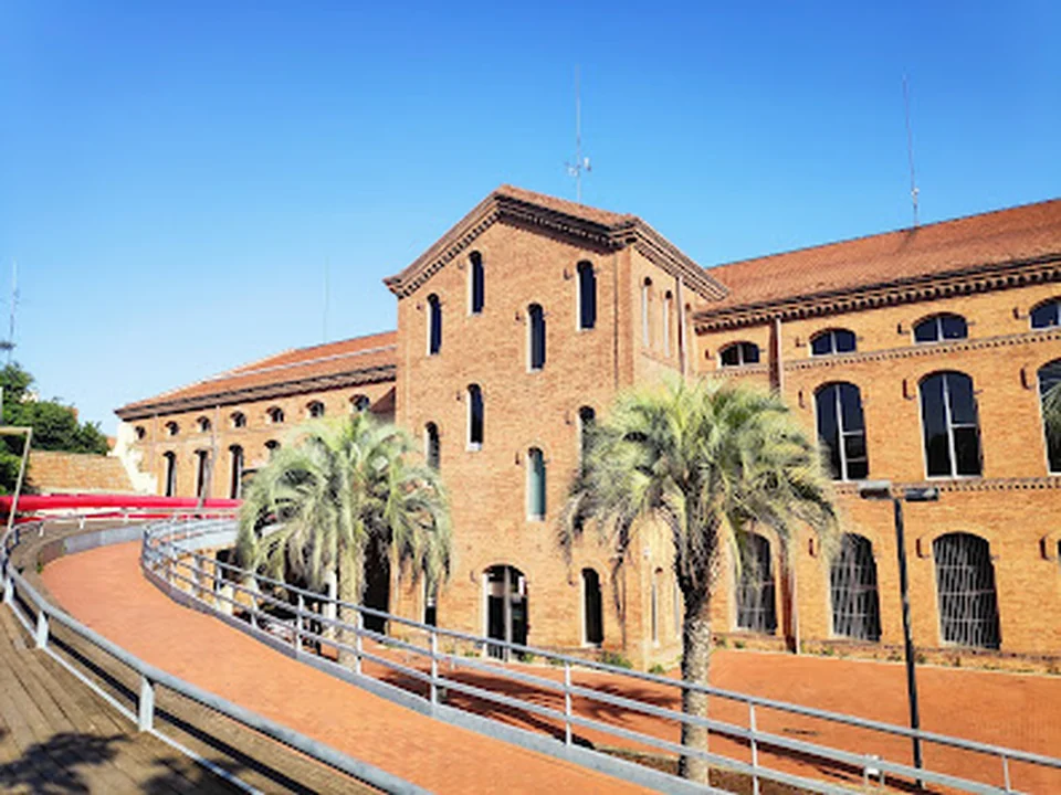 Biblioteca Tecla Sala, Barcelona