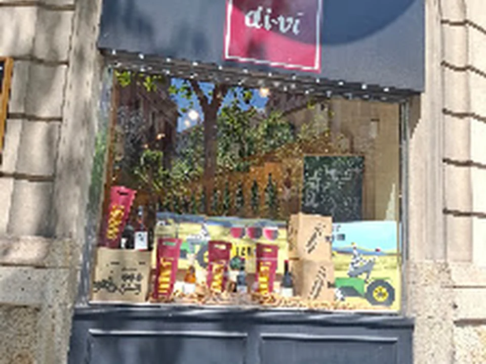 DI-VÍ Muntaner, Barcelona