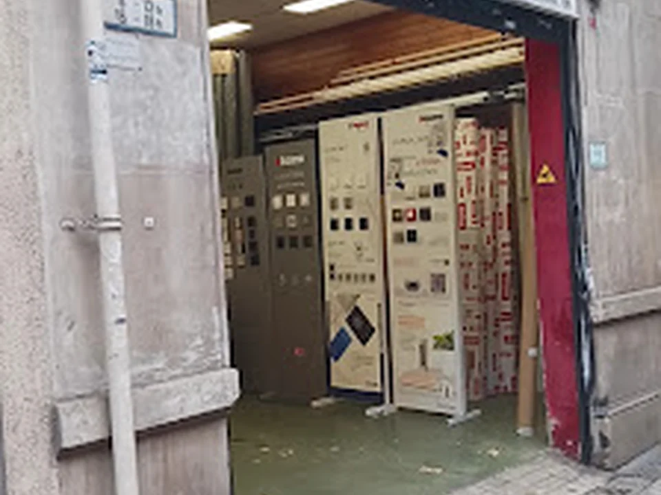 Subministres Elèctrics Quars SL, Barcelona
